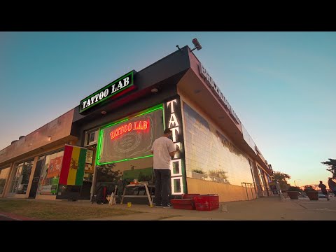 ALFONSO GARICA LETTERING: TATTOO LAB HAND PAINTED SIGN